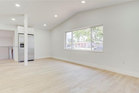 Casa en venta en Fort Lauderdale, Florida, 3 dormitorios, 102.56 m2 № 1850373 - foto 26