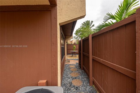 Купить кондоминиум в Майами, Флорида 2 спальни, 132.85м2, № 2007431 - фото 6