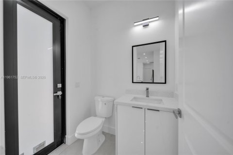 Villa ou maison à vendre à Lehigh Acres, Floride: 3 chambres, 152.64 m2 № 2024523 - photo 28