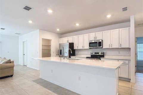 Casa en venta en Kissimmee, Florida, 4 dormitorios, 194.26 m2 № 1842218 - foto 5