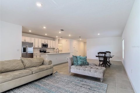 Casa en venta en Kissimmee, Florida, 4 dormitorios, 194.26 m2 № 1842218 - foto 17