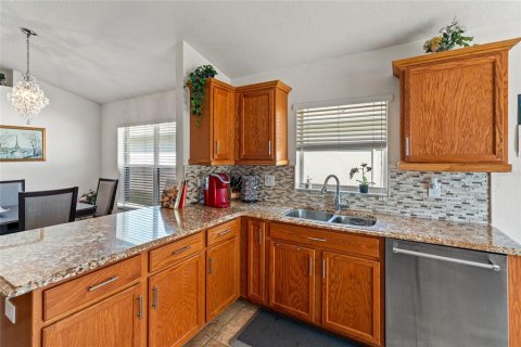 Casa en venta en Wesley Chapel, Florida, 3 dormitorios, 152.36 m2 № 1612866 - foto 12