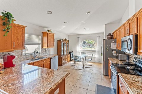 Casa en venta en Wesley Chapel, Florida, 3 dormitorios, 152.36 m2 № 1612866 - foto 9