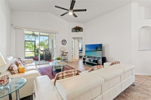 Casa en venta en Wesley Chapel, Florida, 3 dormitorios, 152.36 m2 № 1612866 - foto 15