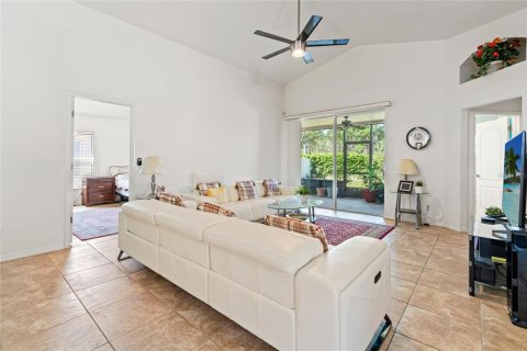 Casa en venta en Wesley Chapel, Florida, 3 dormitorios, 152.36 m2 № 1612866 - foto 14