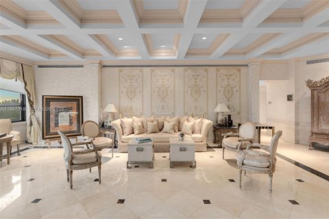 Condo in Miami Beach, Florida, 5 bedrooms № 2009375 - photo 6