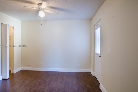 Copropriété à vendre à Coral Springs, Floride: 2 chambres, 78.97 m2 № 1957822 - photo 15