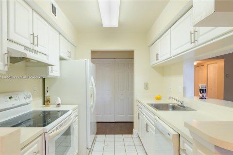 Copropriété à vendre à Coral Springs, Floride: 2 chambres, 78.97 m2 № 1957822 - photo 5