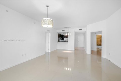 Купить кондоминиум в Авентура, Флорида 2 спальни, 124.77м2, № 1708581 - фото 9