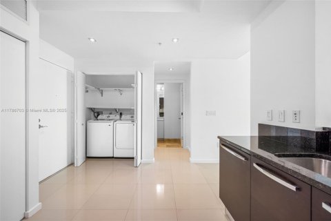 Купить кондоминиум в Авентура, Флорида 2 спальни, 124.77м2, № 1708581 - фото 19