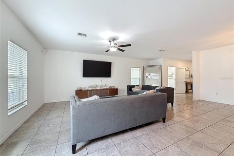Casa en venta en Riverview, Florida, 5 dormitorios, 210.33 m2 № 2156645 - foto 11