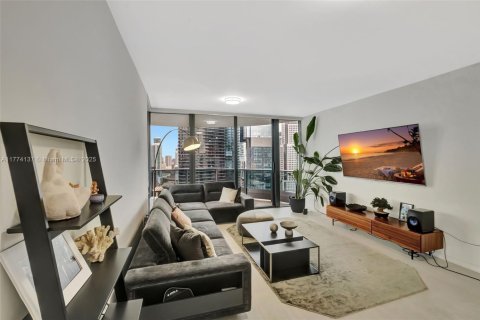 Condominio en venta en Miami, Florida, 2 dormitorios, 134.34 m2 № 2034470 - foto 3