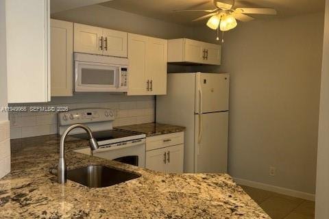 Кондоминиум с 2 спальнями в Корал-Спрингс, Флорида № 2005613