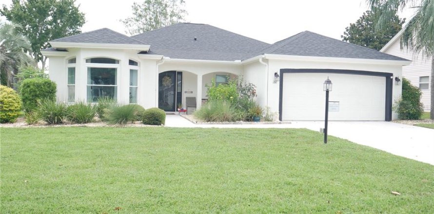 House in The Villages, Florida 3 bedrooms, 191.19 sq.m. № 1877282