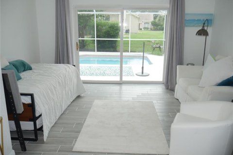 House in The Villages, Florida 3 bedrooms, 191.19 sq.m. № 1877282 - photo 18