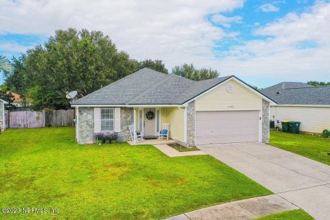 House in Jacksonville, Florida 3 bedrooms, 139.35 sq.m. № 887310 - photo 1