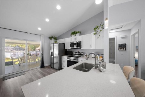 Купить виллу или дом в Окала, Флорида 6 комнат, 117.43м2, № 2067324 - фото 12