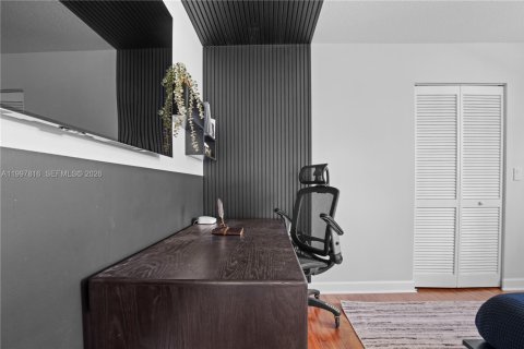 Снять в аренду квартиру в Майами, Флорида 3 спальни, 159.61м2, № 2067165 - фото 7