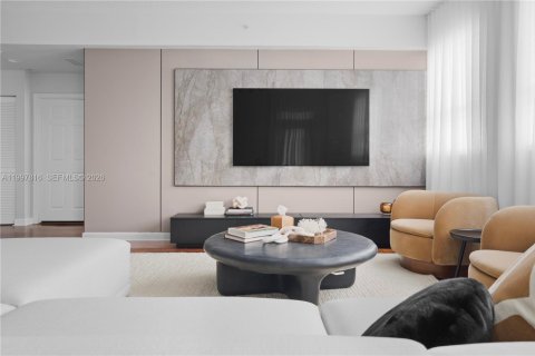 Снять в аренду квартиру в Майами, Флорида 3 спальни, 159.61м2, № 2067165 - фото 3