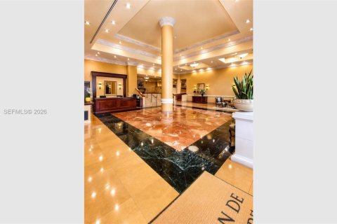 Снять в аренду квартиру в Майами, Флорида 3 спальни, 159.61м2, № 2067165 - фото 22