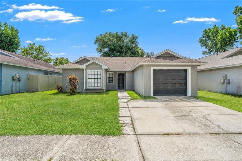 Villa ou maison à vendre à Tampa, Floride: 3 chambres, 105.26 m2 № 2195828 - photo 25