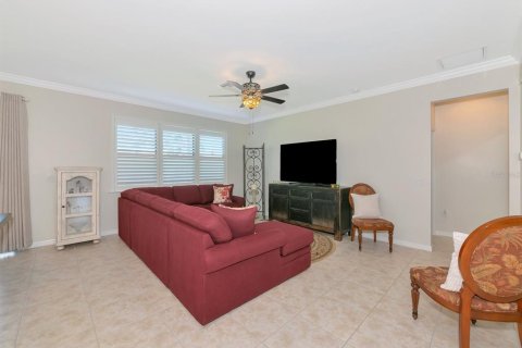 House in Sarasota, Florida 2 bedrooms, 155.61 sq.m. № 1638115 - photo 10