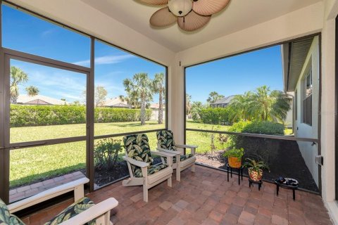 House in Sarasota, Florida 2 bedrooms, 155.61 sq.m. № 1638115 - photo 26