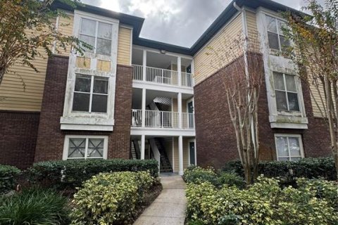 Condo in Tampa, Florida, 1 bedroom  № 1724577 - photo 1