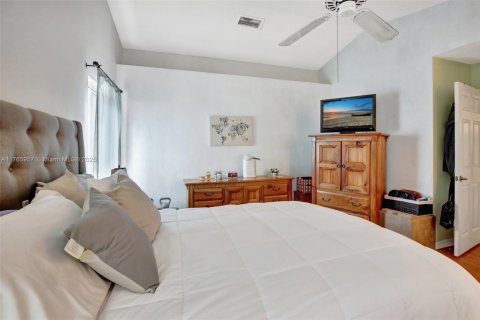 Casa en venta en Miramar, Florida, 3 dormitorios, 180.88 m2 № 1728034 - foto 29