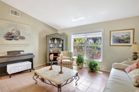 Casa en venta en Miramar, Florida, 3 dormitorios, 180.88 m2 № 1728034 - foto 8