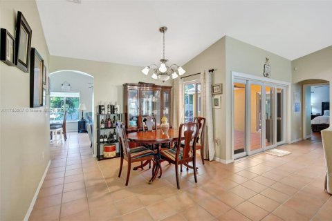 Casa en venta en Miramar, Florida, 3 dormitorios, 180.88 m2 № 1728034 - foto 11