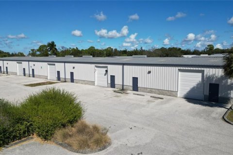 Immobilier commercial à Punta Gorda, Floride № 2125507