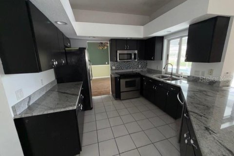 Villa ou maison à vendre à Lakeland, Floride: 3 chambres, 213.49 m2 № 2229526 - photo 4