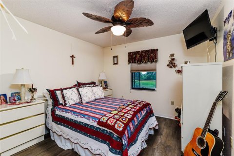 House in Lakeland, Florida 4 bedrooms, 191.66 sq.m. № 1917164 - photo 28