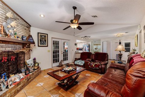 House in Lakeland, Florida 4 bedrooms, 191.66 sq.m. № 1917164 - photo 24