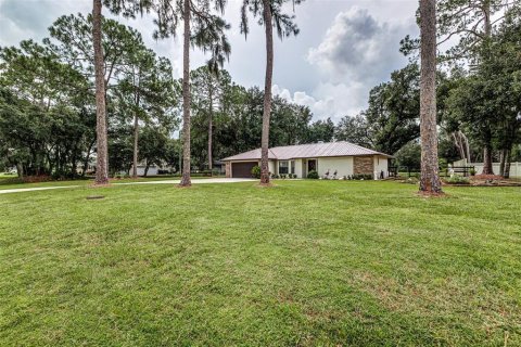 House in Lakeland, Florida 4 bedrooms, 191.66 sq.m. № 1917164 - photo 3