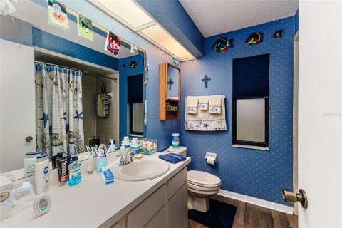 House in Lakeland, Florida 4 bedrooms, 191.66 sq.m. № 1917164 - photo 27