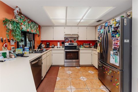 House in Lakeland, Florida 4 bedrooms, 191.66 sq.m. № 1917164 - photo 19