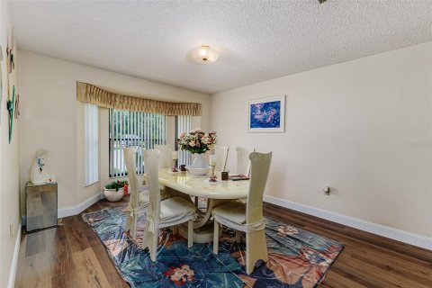 House in Lakeland, Florida 4 bedrooms, 191.66 sq.m. № 1917164 - photo 13