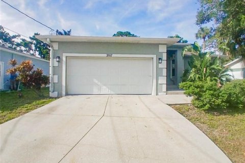 House in Bradenton, Florida 3 bedrooms, 117.43 sq.m. № 1829540 - photo 28