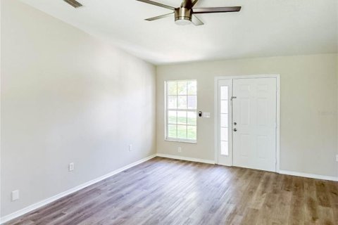 House in Bradenton, Florida 3 bedrooms, 117.43 sq.m. № 1829540 - photo 2