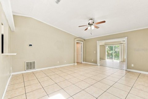 House in Kissimmee, Florida 3 bedrooms, 164.9 sq.m. № 2385802 - photo 4