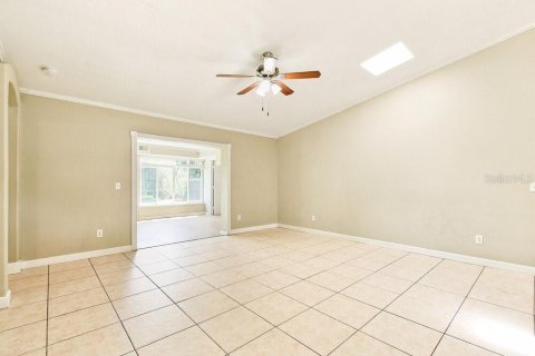 House in Kissimmee, Florida 3 bedrooms, 164.9 sq.m. № 2385802 - photo 5