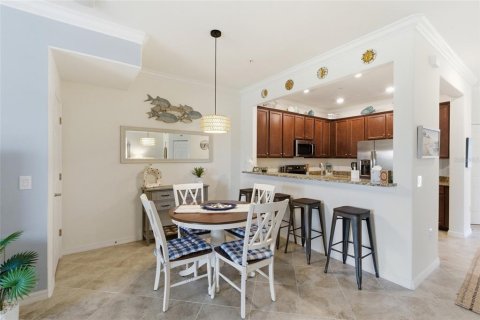 Touwnhouse à vendre à Venice, Floride: 3 chambres, 181.07 m2 № 2166026 - photo 11