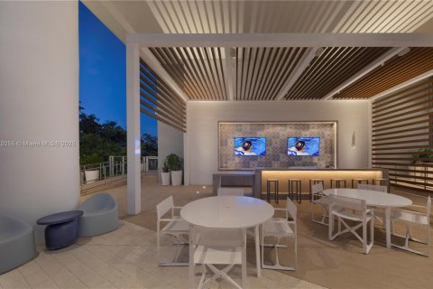Condo in North Miami Beach, Florida, 2 bedrooms  № 1897735 - photo 19