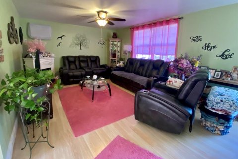 House in Ocala, Florida 2 bedrooms, 81.75 sq.m. № 1634812 - photo 3