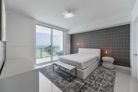 Снять в аренду кондоминиум в Холливуд, Флорида 2 спальни, 157.1м2, № 2041566 - фото 22