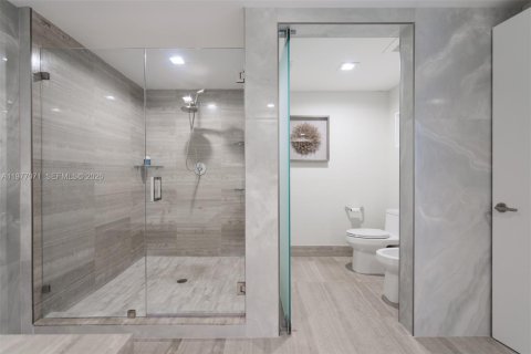 Снять в аренду кондоминиум в Холливуд, Флорида 2 спальни, 157.1м2, № 2041566 - фото 19