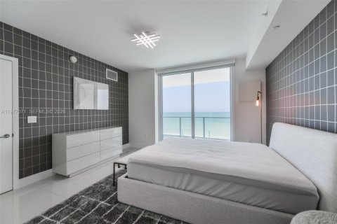 Снять в аренду кондоминиум в Холливуд, Флорида 2 спальни, 157.1м2, № 2041566 - фото 23