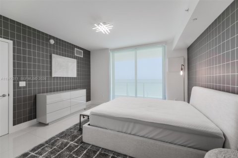 Снять в аренду кондоминиум в Холливуд, Флорида 2 спальни, 157.1м2, № 2041566 - фото 24